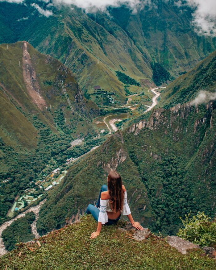 peru-machu-picchu-valley-view peru-machu-picchu-valley-view