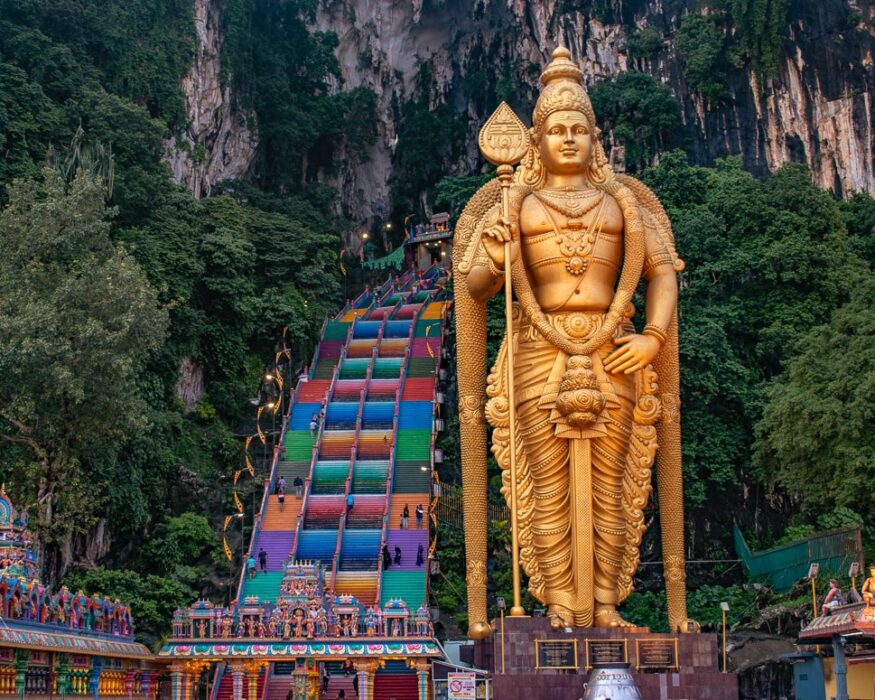 kuala-lumpur-batu-caves-3 kuala lumpur travel guides blog