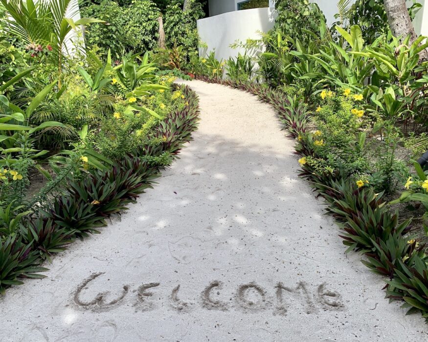 raffles-maldives-welcome raffles-maldives-welcome