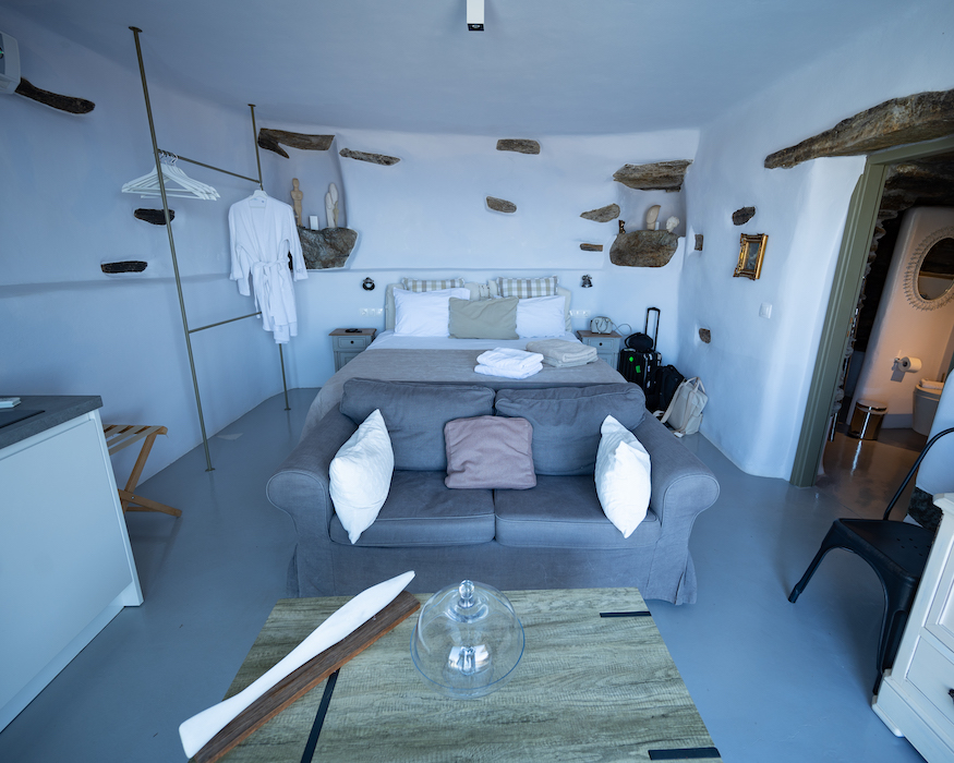 Tinos-Greece-pool-suite