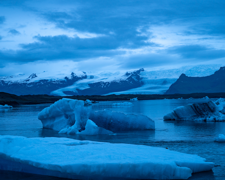 diamond-beach-lagoon-Best-things-to-do-in-iceland glacier lagoon best things to do in Iceland