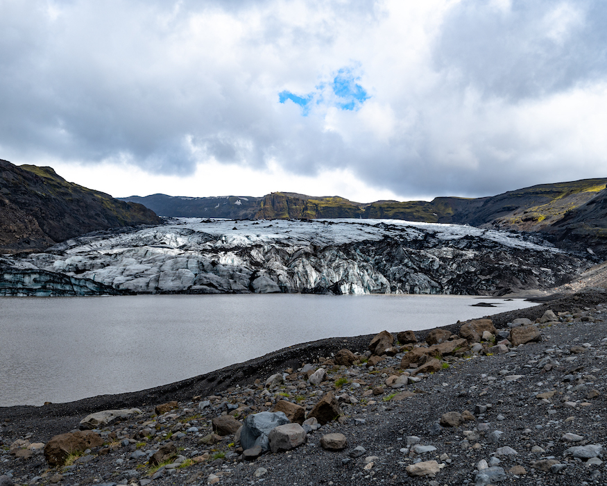 glacier-island-highlights glacier best things to do in Iceland