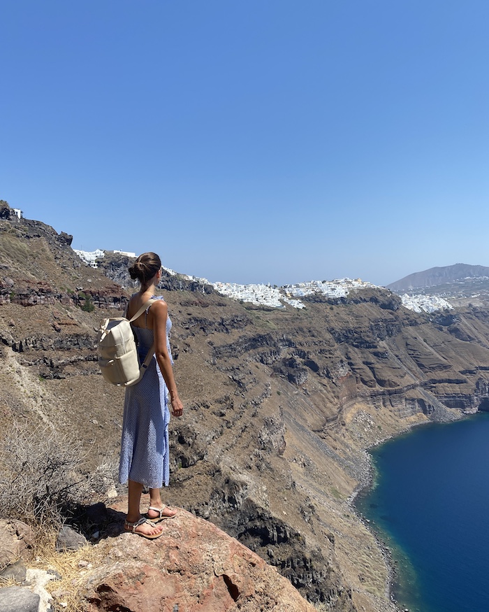 grace-hotel-santorini-skaros-rock-hike