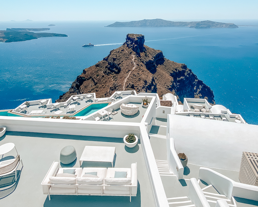 grace-hotel-santorini-skaros-rock-view