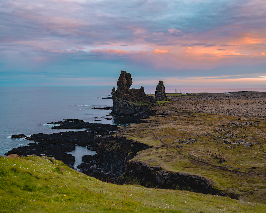 londrangar-Best-things-to-do-in-iceland londrangar lava rock formation iceland