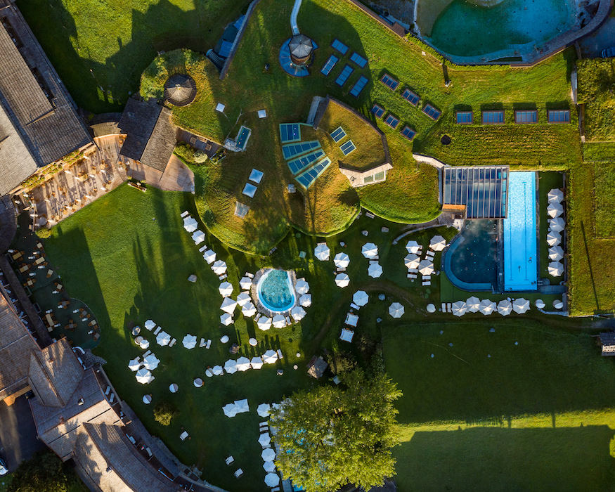Stanglwirt-hotel-drone-2